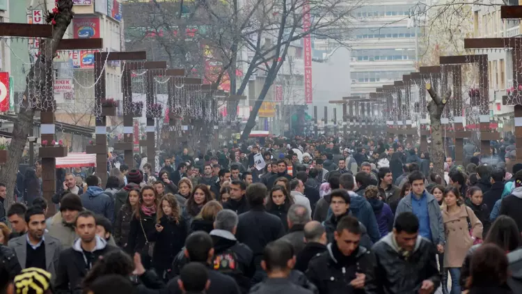 Ankara'nın Nüfus Devleri: En Kalabalık İlçeler Hangileri?
