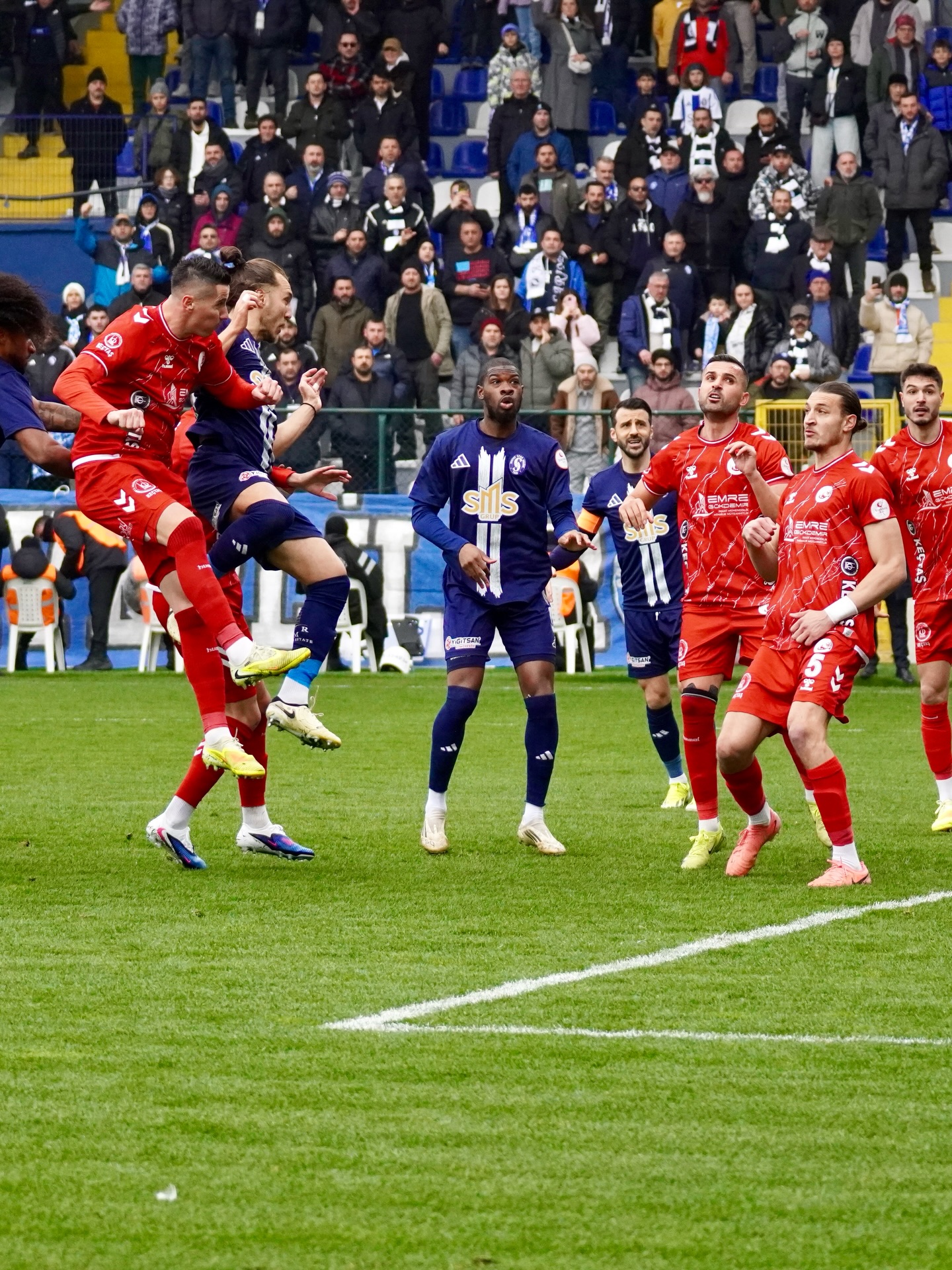 İstanbul’da Mor-Beyaz Hüzün: Keçiörengücü Sarıyer’e Diş Geçiremedi!