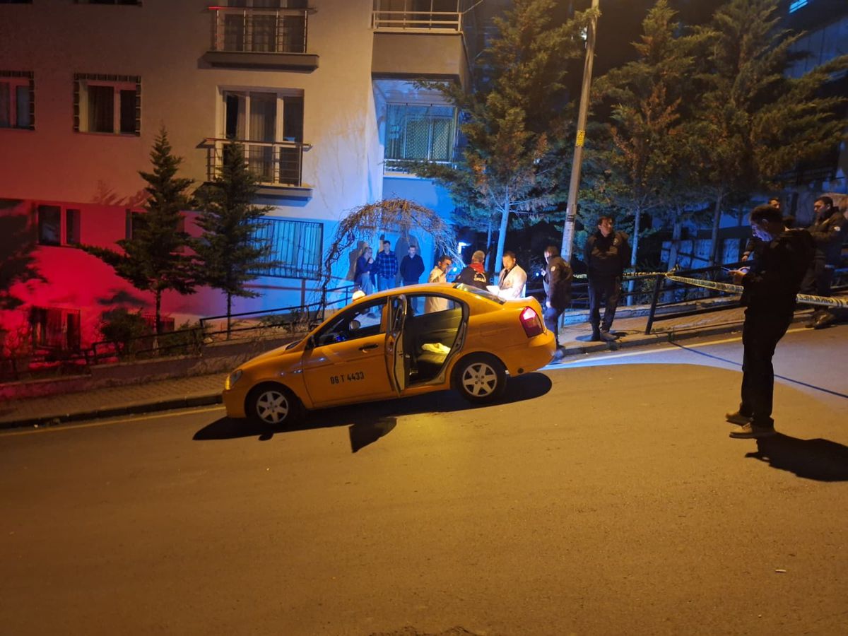 Mamak’ta Taksi İçinde Dehşet: İki Arkadaşın Tartışması Kanlı Bitti!