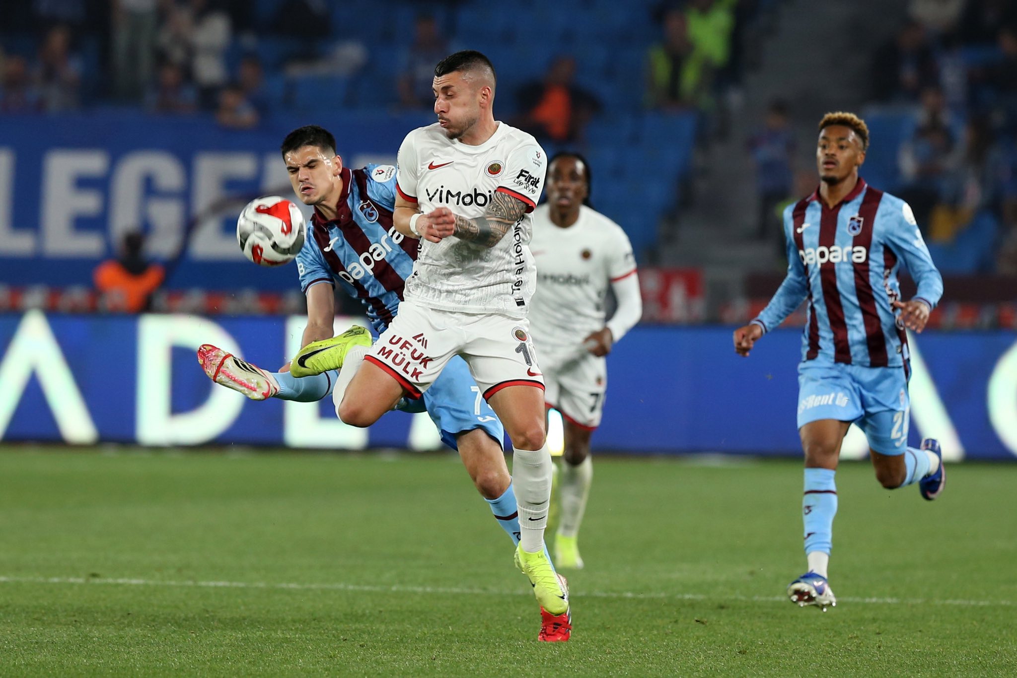 Başkent Nefes Aldı: Gençlerbirliği Trabzon'da Tarih Yazdı, Ligde Kaldı