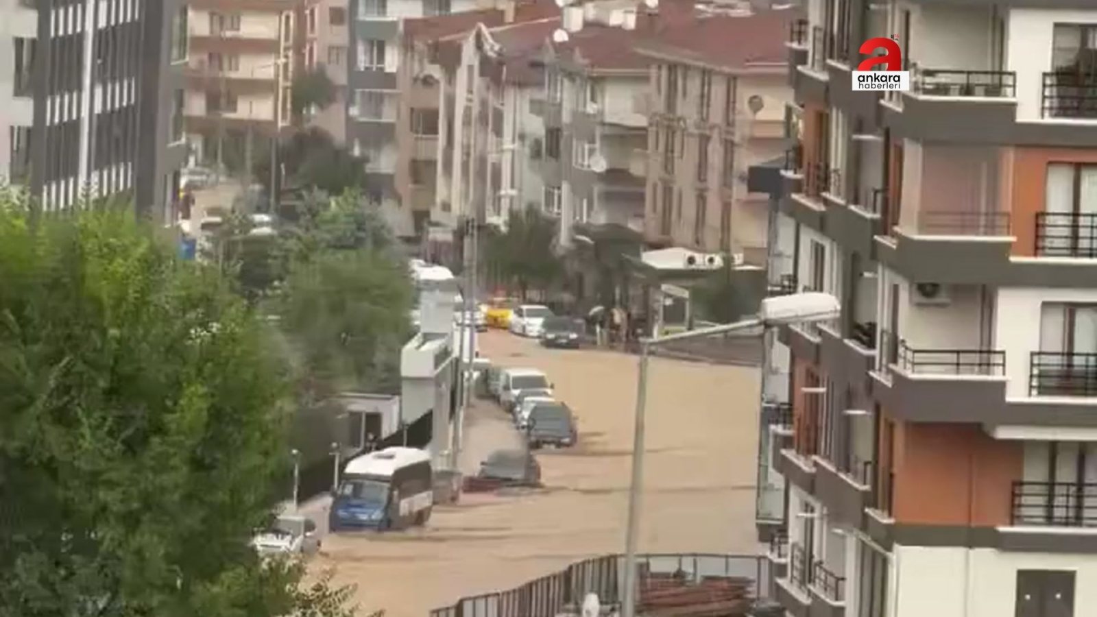 Meteoroloji'den Ankara Uyarısı: Pazartesi Yağış Geliyor!